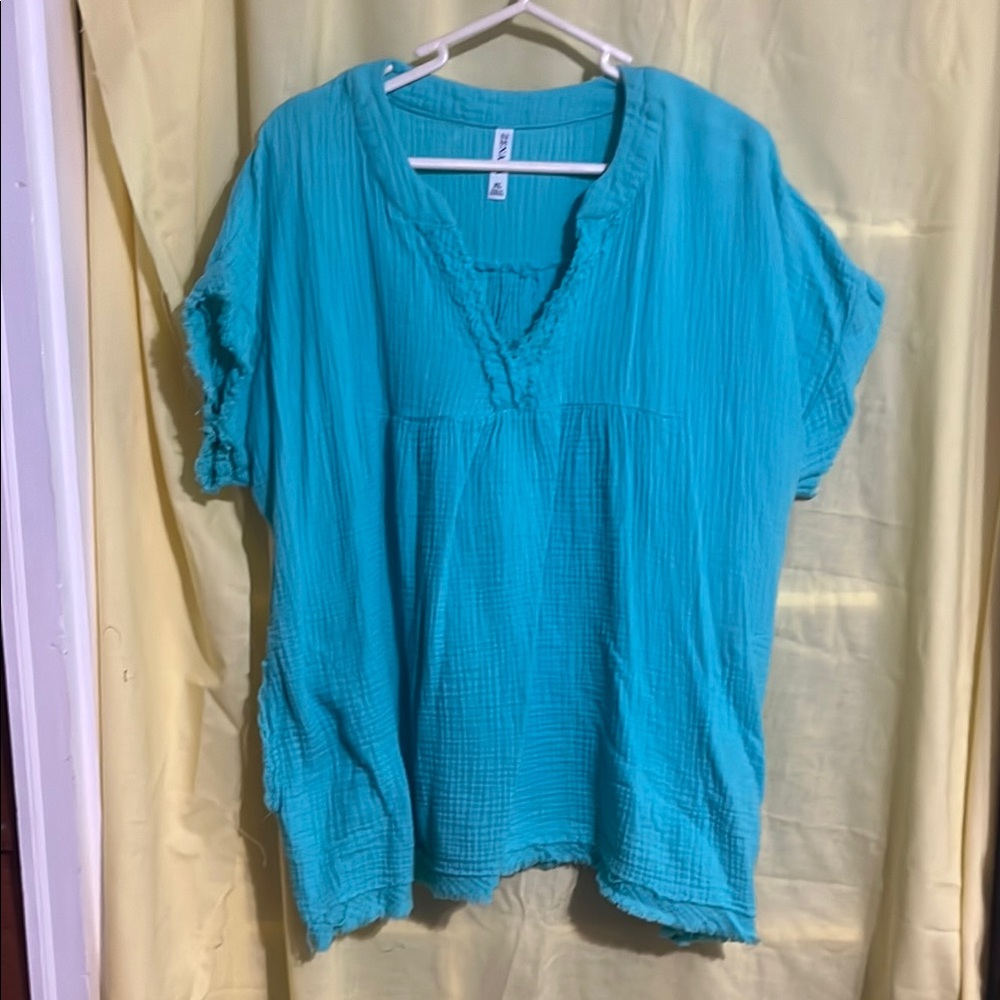 Zenana Outfitters Blue Relaxed Short Sleeve Tunic